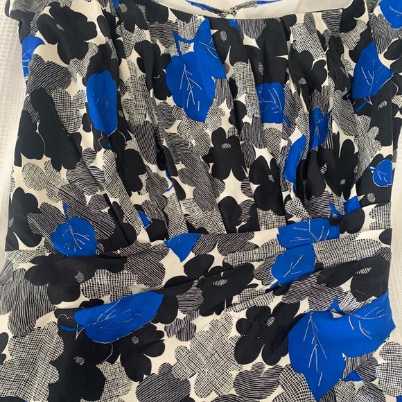 Betsey Johnson Silk Floral Dress - Picture 5 of 7